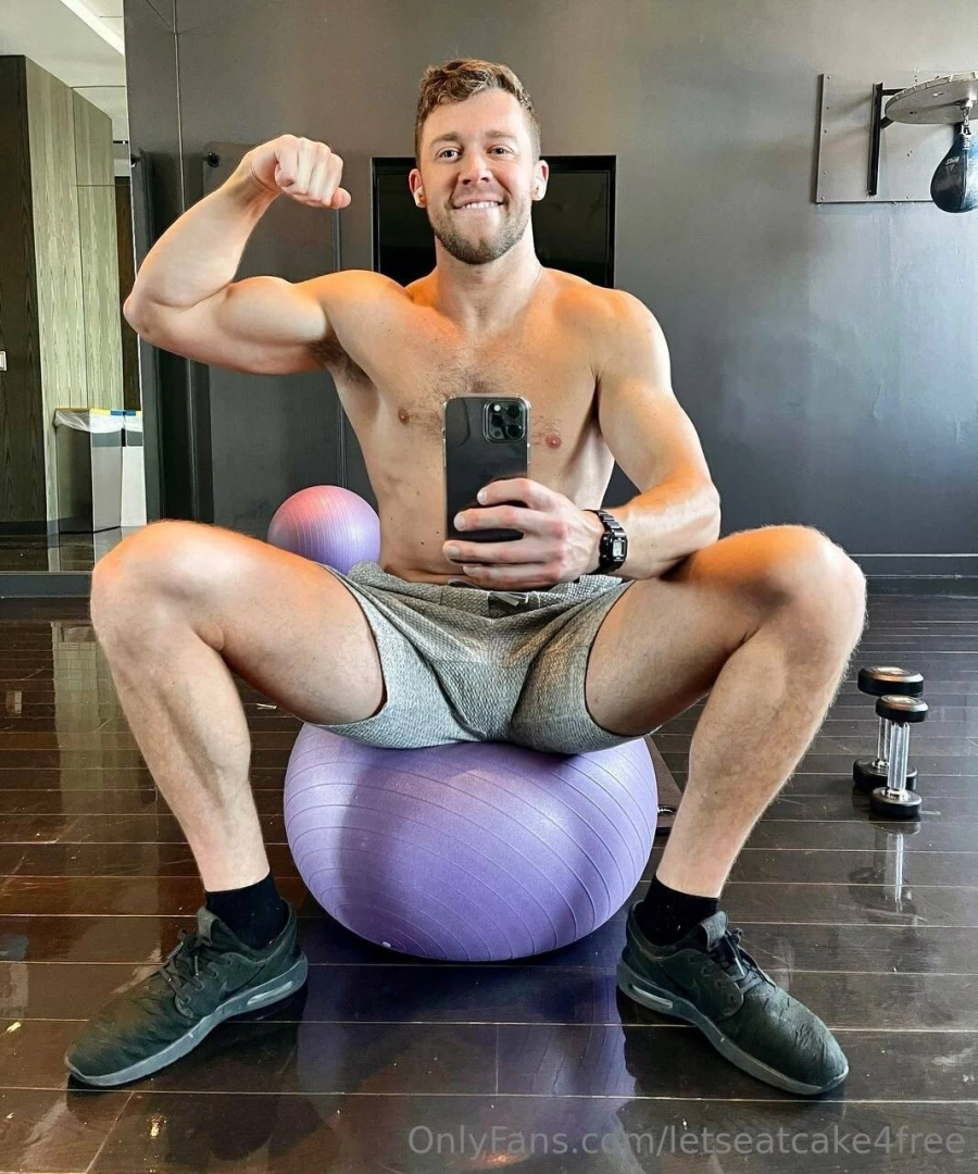 This jock is sexy af justinthejock3x i love watching justin in action part 3 