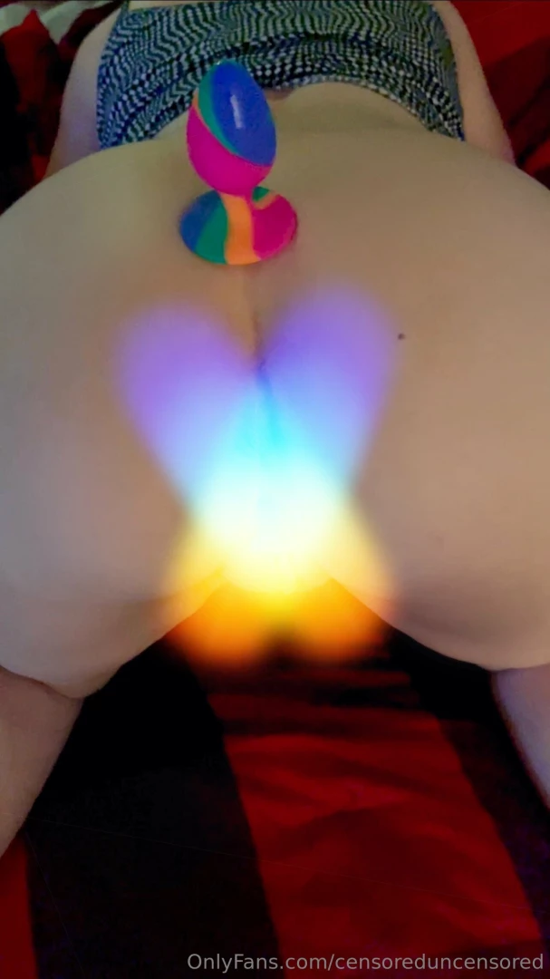 New video doubly penetrated with two rainbow plugs by mister mystery 