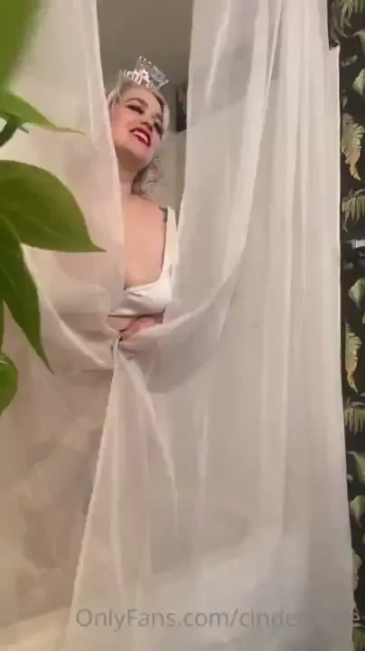 Behind the scenes of my new years bath set shot by zenvibes 