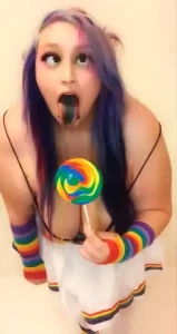 I like the candy i i like the chocolate the ice-cream is very good but part 16