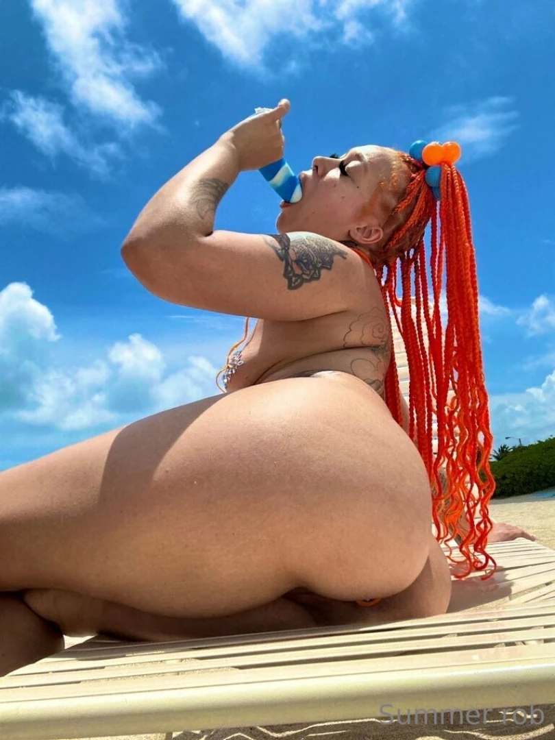 Beautiful day to fuck on the beach 