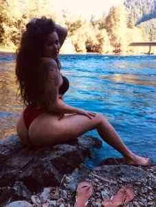 Go check out my sexy girl who s helping me learn the ropes trust me