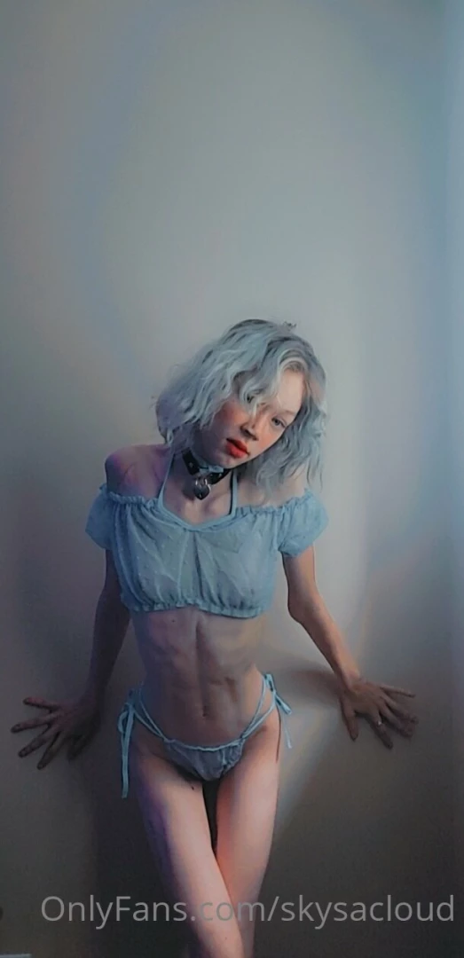 Some sfw but also maybe not pics enjoy also love these and feeling part 4 