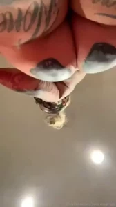 Watch me fuck my pussy from da back and squirt wit my jackhammer toy part 1