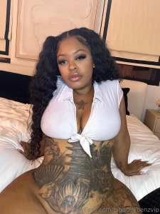 My legs are spread and i fuck my pussy so good moaning for you daddy