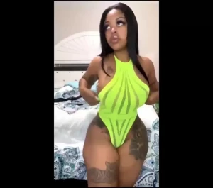 Going live tonight 9pm central w barbiebugatti i hope to see you there