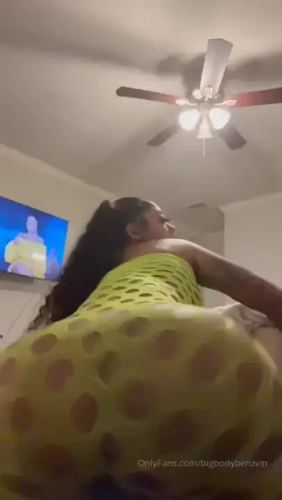 Going live tonight at 9 30pm central 