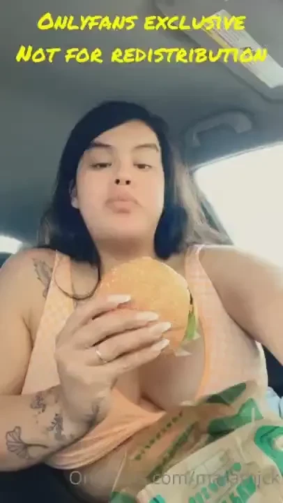 I love me a good burger join me let s share a meal in the nude 