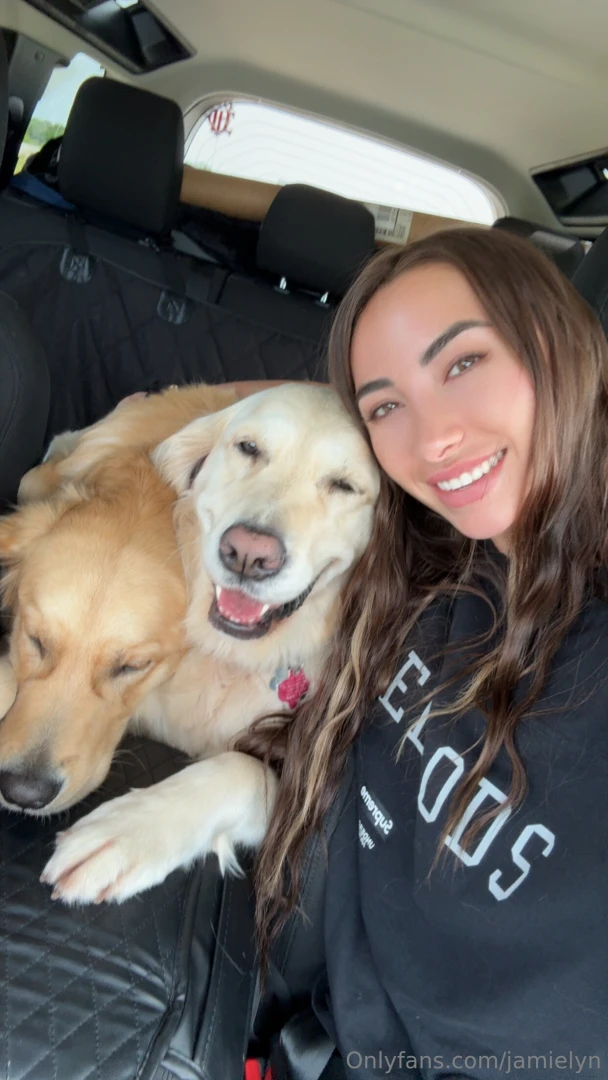 Hands down my favorite errand buddies 