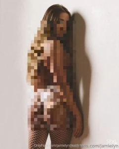 Throwback titty flashes amp fishnets for the freaks