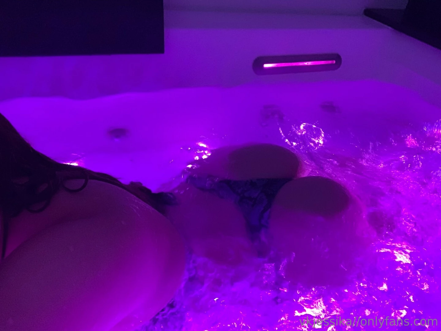 Ho trovato questa vecchia foto in quanti vorrebbero farsi un bagno in 