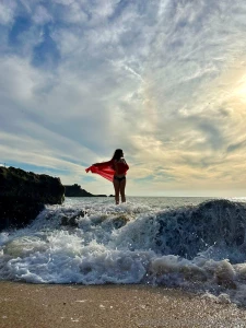 Un piccolo set di foto tra gli scogli non sei curioso di vedermi cos