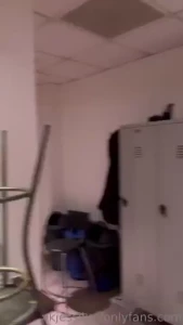 Ragazzi qualcuno sa che verso fanno le conigliette no squirt