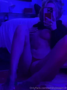 Cum here baby let me please you