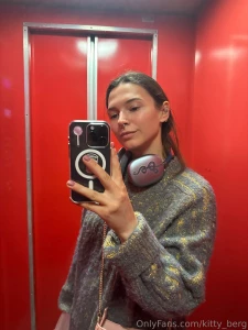 Look at the view i greeted this day with so grateful to have the part 1