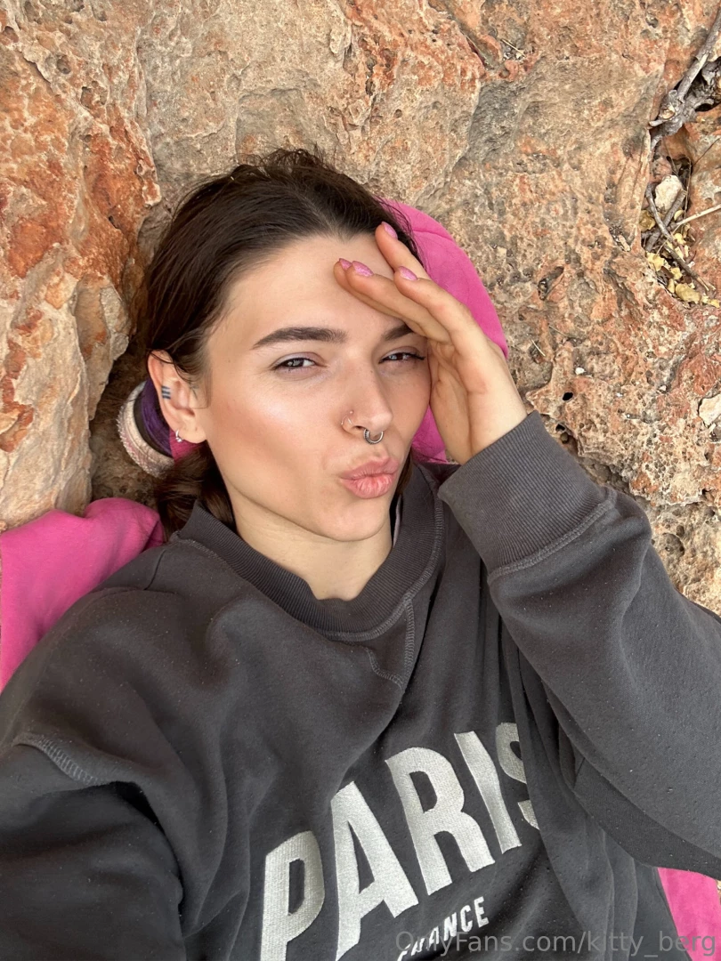 It s been a long time since you ve seen me on the rocks 