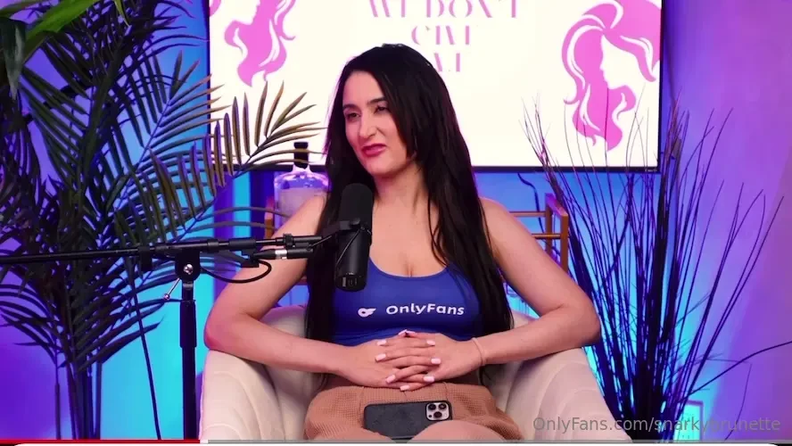 Clip from the podcast now follow thenewqueenofcomedyvip amp 