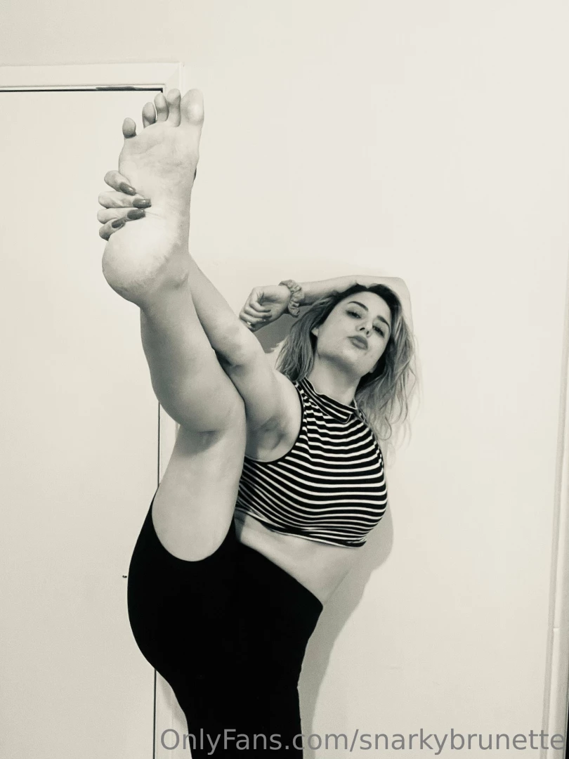 Xoxoxo join my vip for some dance lives snarkybrunettevip plus daily 