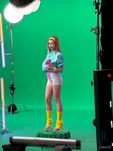 The fashion of the 80s is something with something who could have