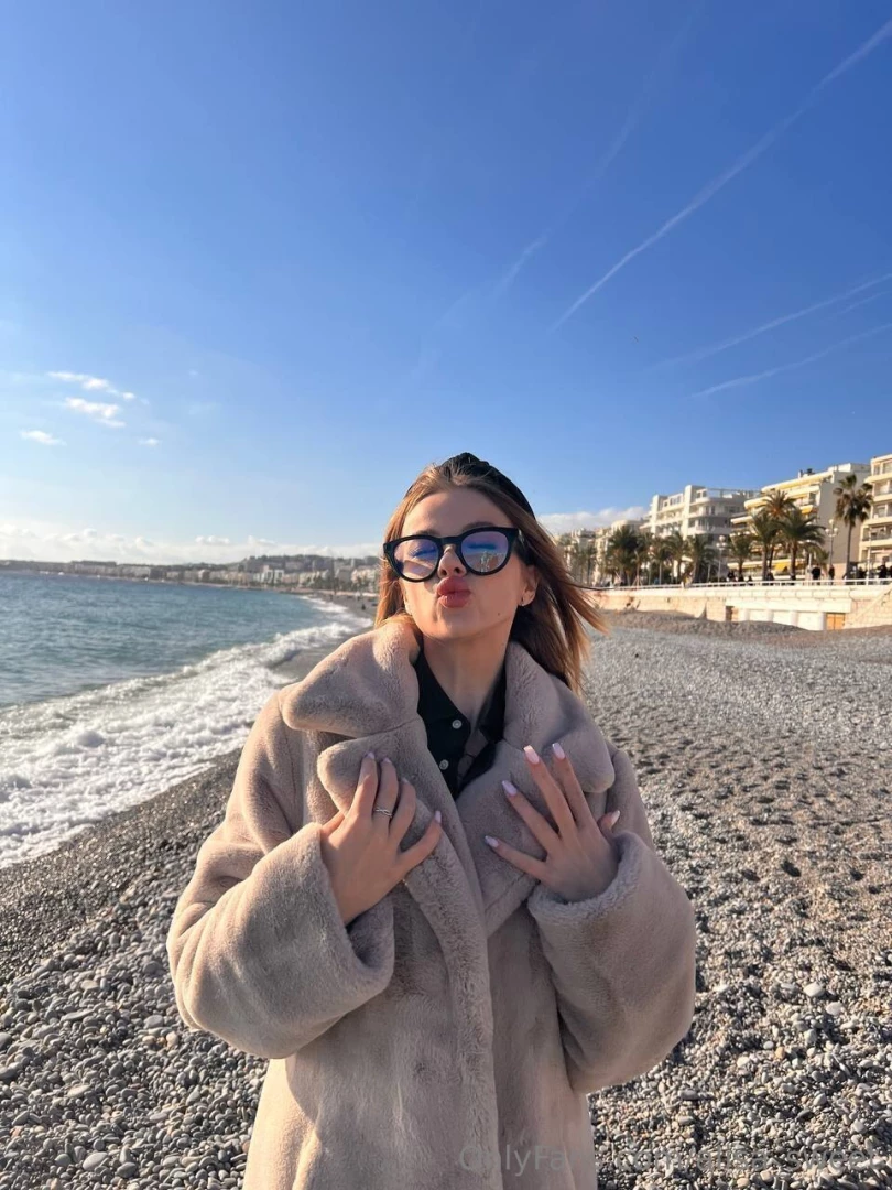 I love walking along the seashore and enjoying the sound of the waves 