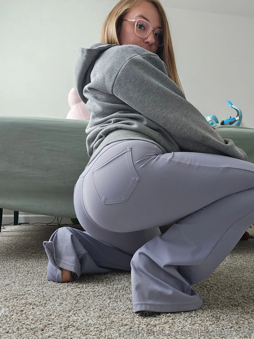 It s hard finding pants that aren t longer than my legs 