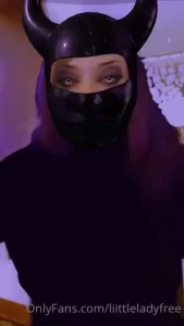 So like i might look hot as fuck in some latex