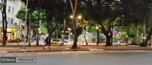 Blowjob no glory hole com yurigaucho