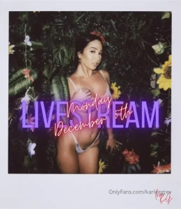 Surprise i know you ve been missing my live streams soooo monday 12 5