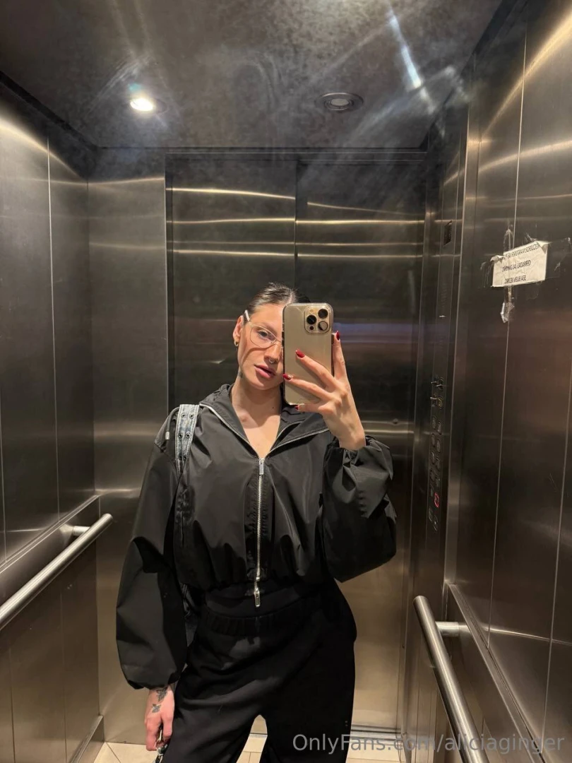 Spent 15 minutes hanging out with an elevator a little stressful and a 