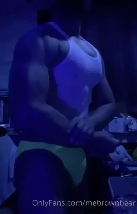 Please comment what do you wanna see muscles oil dance 