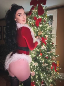 Unwrap this post imagine you were the guy to develop these photos back part 5