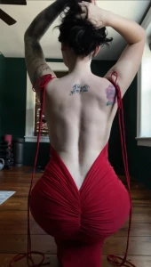 Did you see my new dress i posted on instagram should i get it in