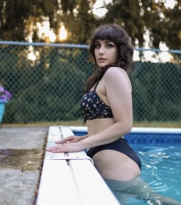 I took these photos of devilgf please give her a sub and get some