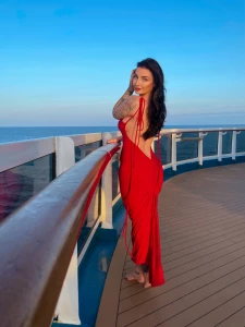 Been mia cause i was in the hospital and now on a cruise be back soon