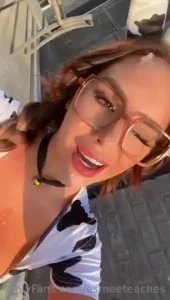 This cute cow wants your milk so bad dm for my new horny b-g video it