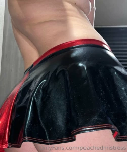 Got a cute little fit for sexy easter pics need some knee high socks