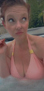 Give this sexy southern milf a follow she s just starting out and