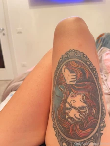 Uno dei miei pochi tattoo vi piaccio cosi o mi vorreste piu tatuata