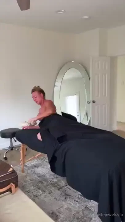 Real time post just me getting my weekly massage 