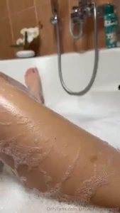 This soapy pussy ended up making a yellow mess in the shower today