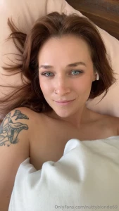 I forgot to post my morning selfie love you all