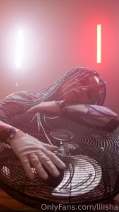 The only fan that doesn t make me sweat