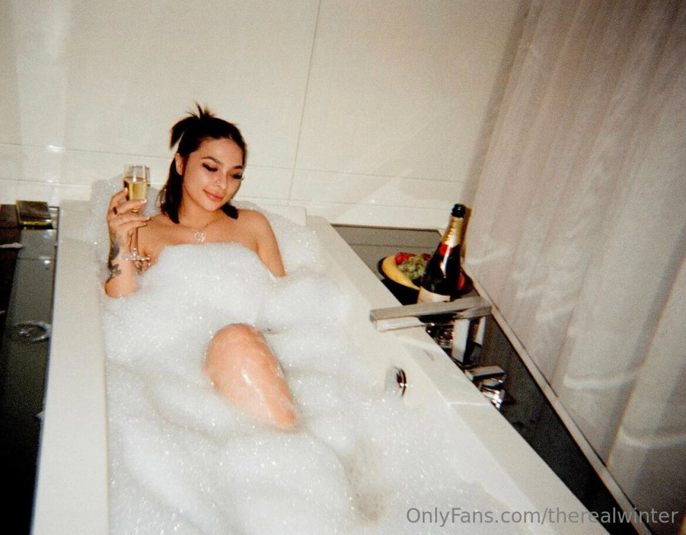 Need a bubble bath partner 