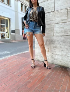 Se mi trovi cosi in centro dove mi porti