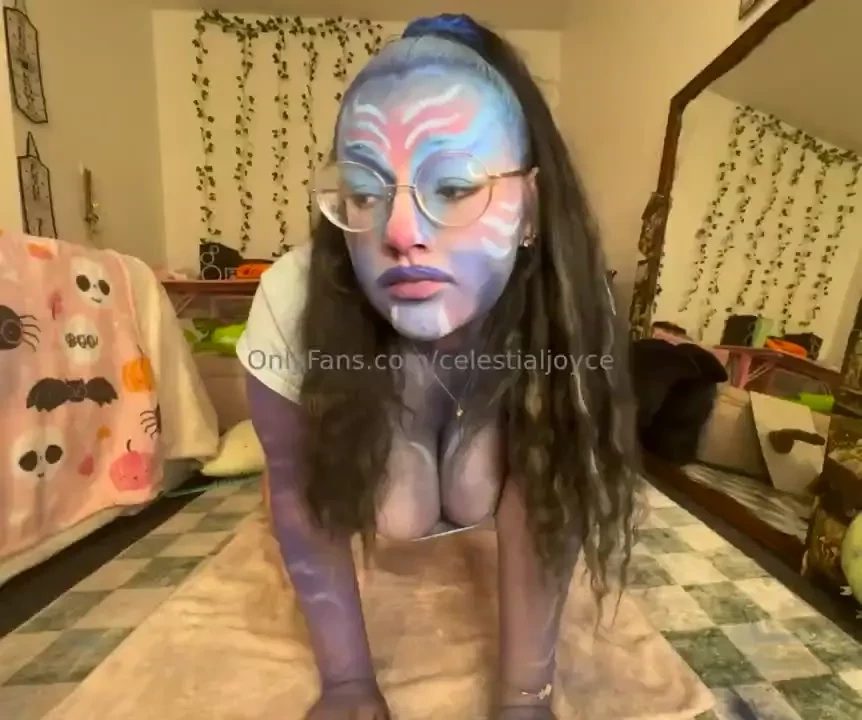 Are u getting excited 4 halloween this avatar wears glasses lol part 5 