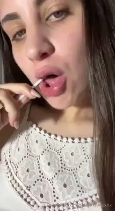 I would love to suck you too 