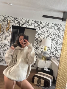 Calling all vips time to hanggg