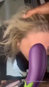 Hitch-hiking road head never before released i found this video from