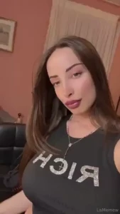 Maglie sbrilluccicose tanto per cambiare