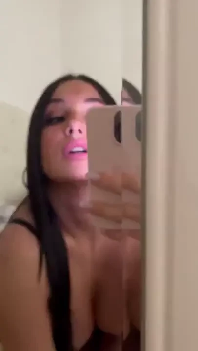 Invio il video intero a chi ha fatto acquisti in chat privata 